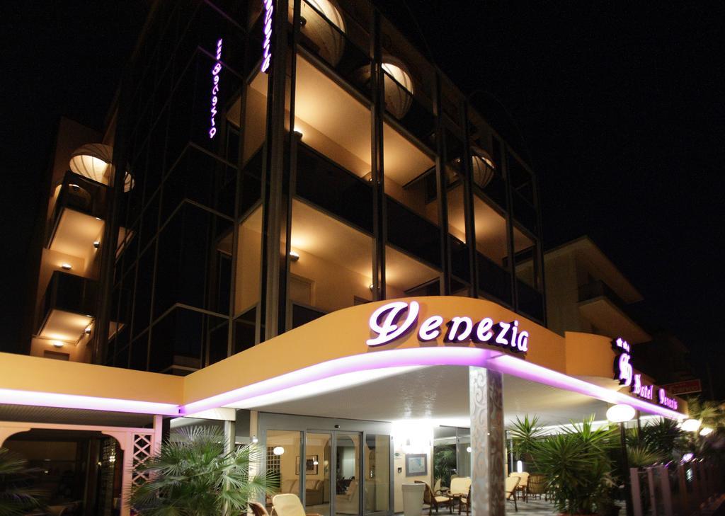 Hotel Venezia Rímini Exterior foto